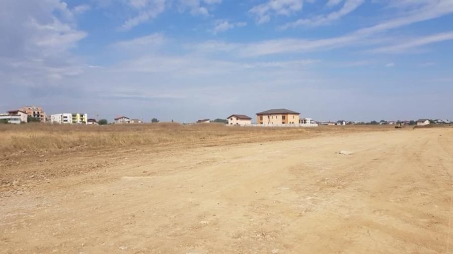 Teren Construcții intravilan de 5000 mp, în Theodor Pallady