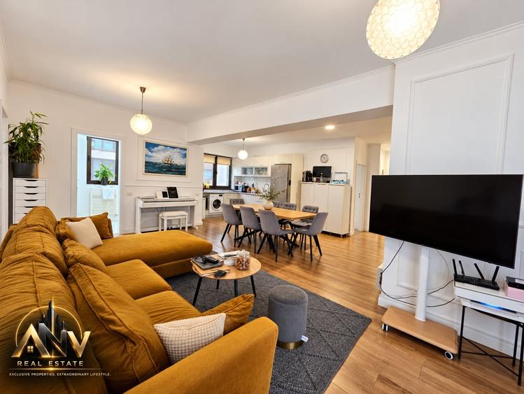 Apartament cu 3 camere decomandat, mobilat în Voluntari