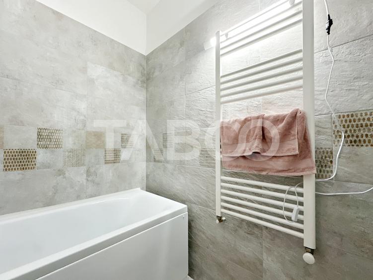 Apartament cu 2 camere semidecomandat, mobilat în Baciu