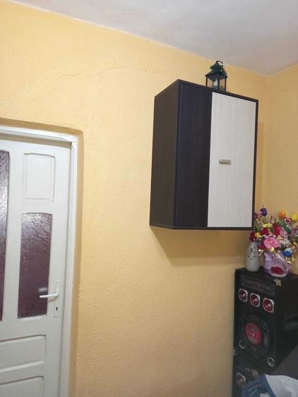 Casă cu 3 camere în Central