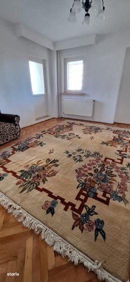 Apartament cu 2 camere decomandat în Ultracentral