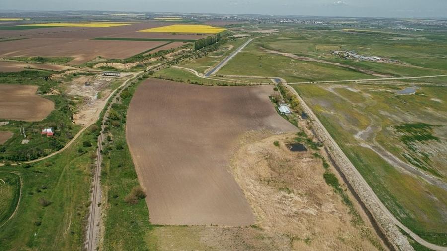 Teren de 90000 mp, în Drăgănești