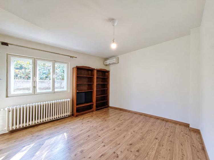 Apartament cu 2 camere semidecomandat în Vatra Luminoasă
