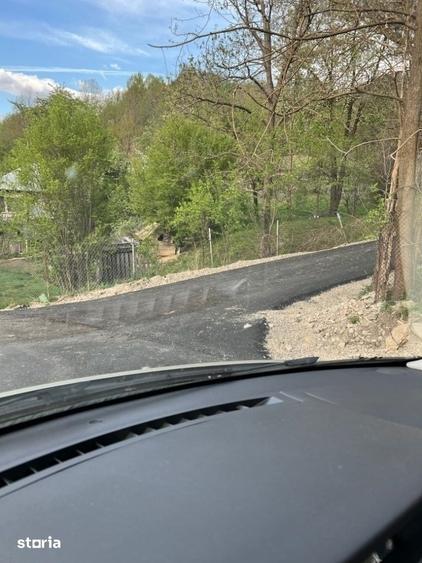 Teren de 4300 mp, în Breaza