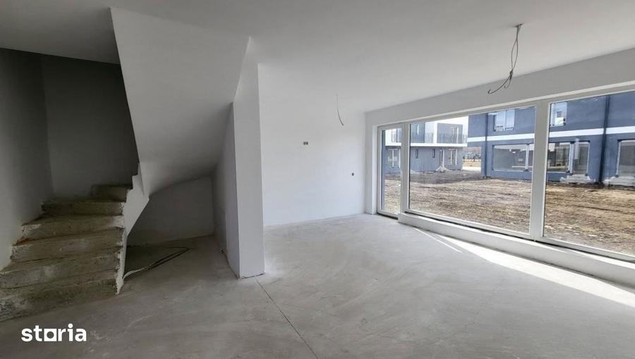 Casa intabulata, tip duplex ,curte libera 200mp, Sibiu - 1