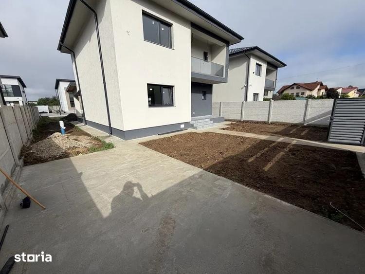 Casă cu 4 camere cu Teren 450 Mp în Clinceni