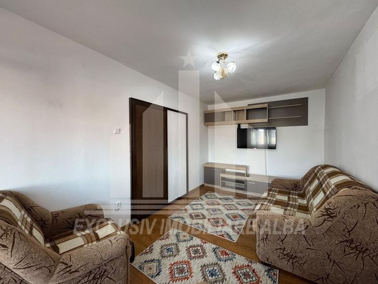 Apartament cu 2 camere decomandat, mobilat în Industrială