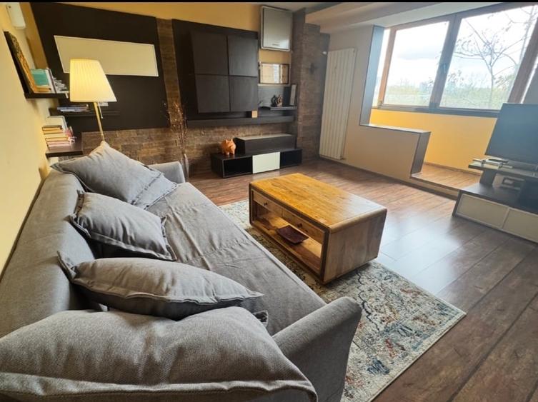 Apartament cu 2 camere decomandat, mobilat în Crângași