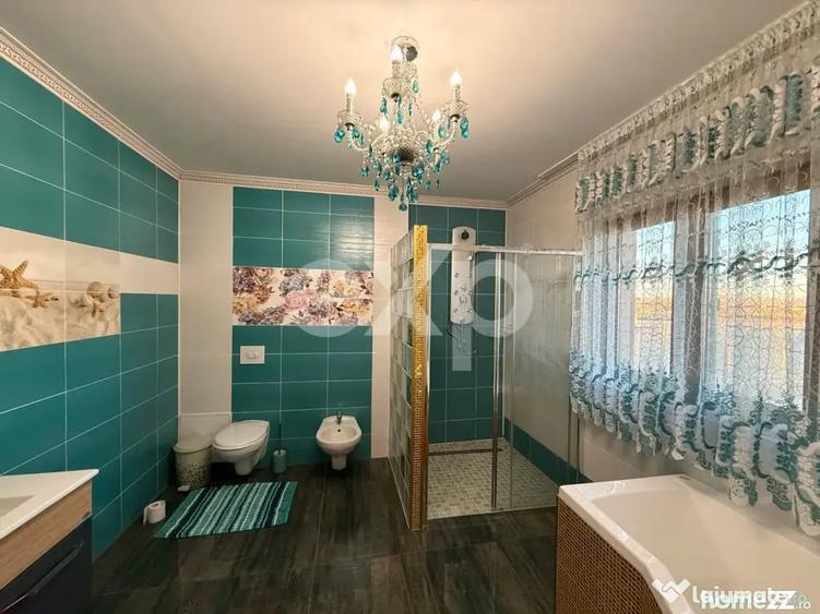 Casă cu 5 camere cu Teren 1019 Mp în Sascut