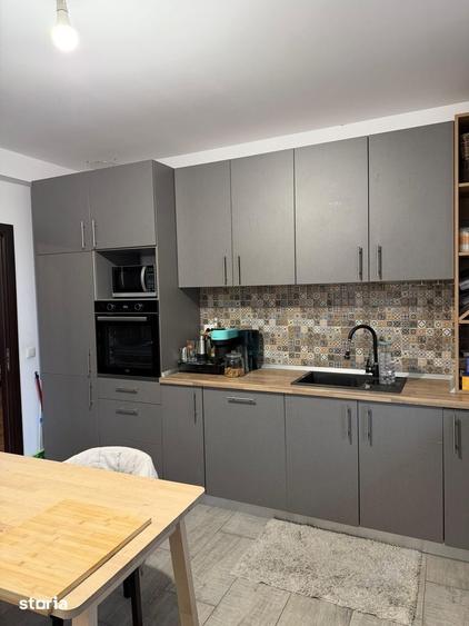 Casa noua cu 5 camere in Bucure?tii Noi - 10