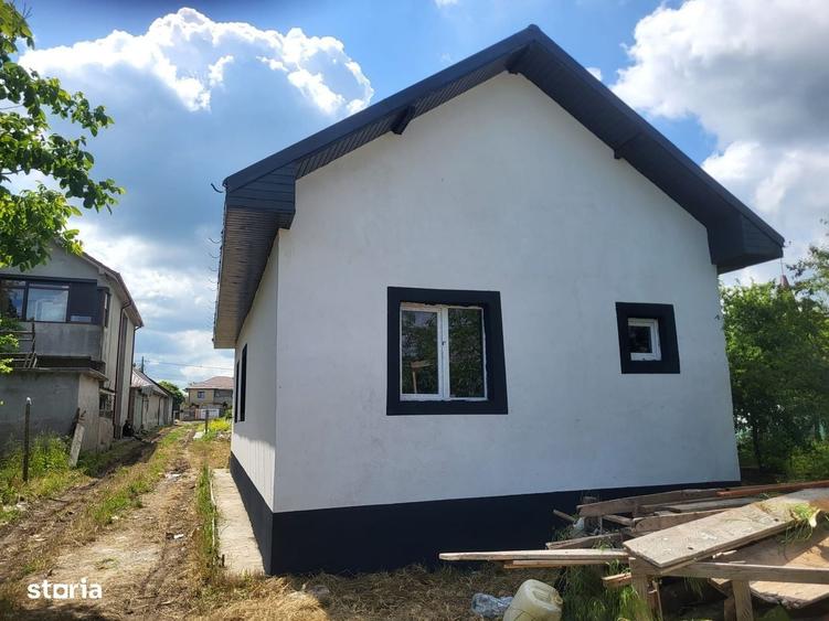 Casă cu 3 camere cu Teren 90 Mp în Lumina