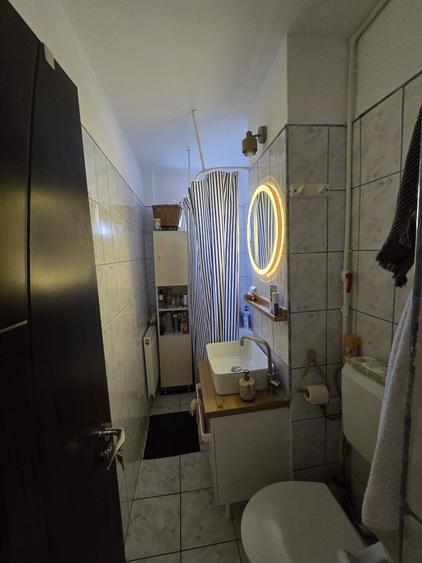 Apartament cu 2 camere semidecomandat în Micro 6
