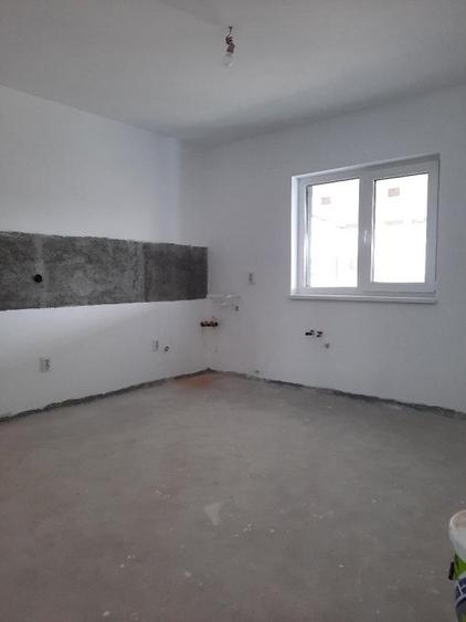Casă individuală cu 3 camere cu Teren 450 Mp în Joița