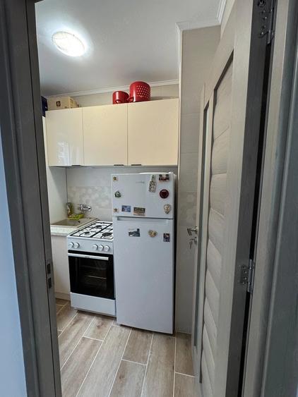 Garsonieră decomandată, mobilată în Lujerului