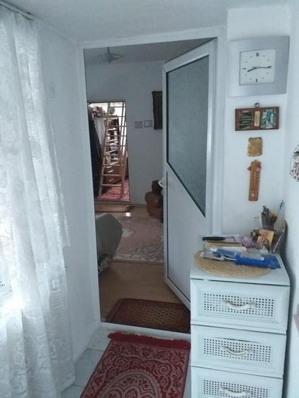 Casă cu 7 camere cu Teren 1000 Mp în Central