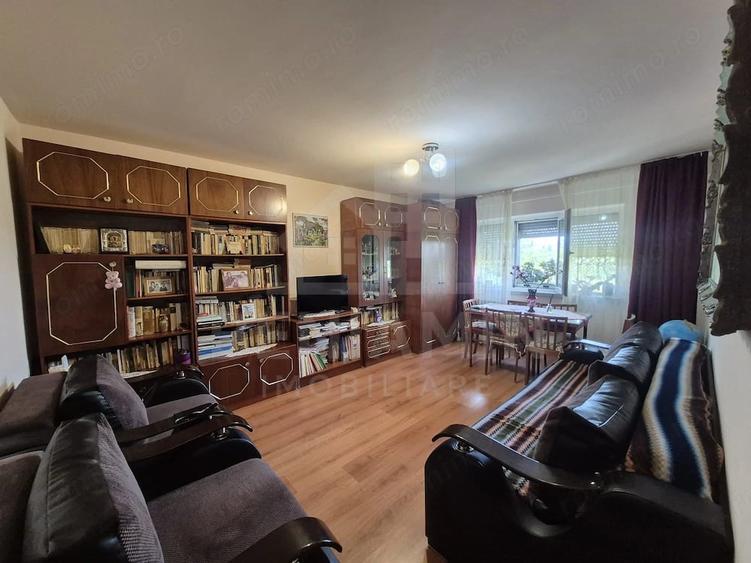 Apartament cu 2 camere decomandat în Cornitoiu