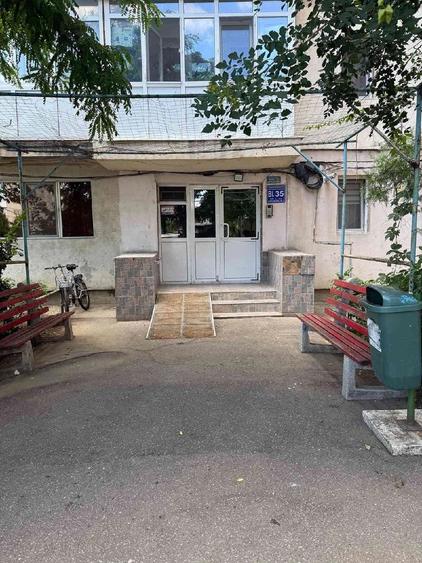 Apartament cu 2 camere decomandat în Marghiloman
