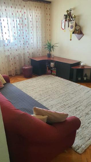 Apartament cu 4 camere decomandat în Ultracentral