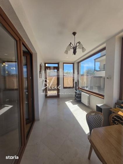 Casă cu 6 camere cu Teren 1642 Mp în Central