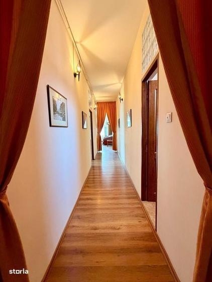 Apartament cu 2 camere decomandat în Centrul Istoric