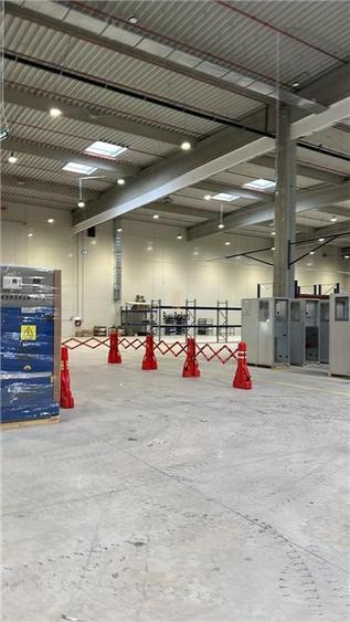 Spațiu industrial, de 3,900 mp, în Luna de Sus