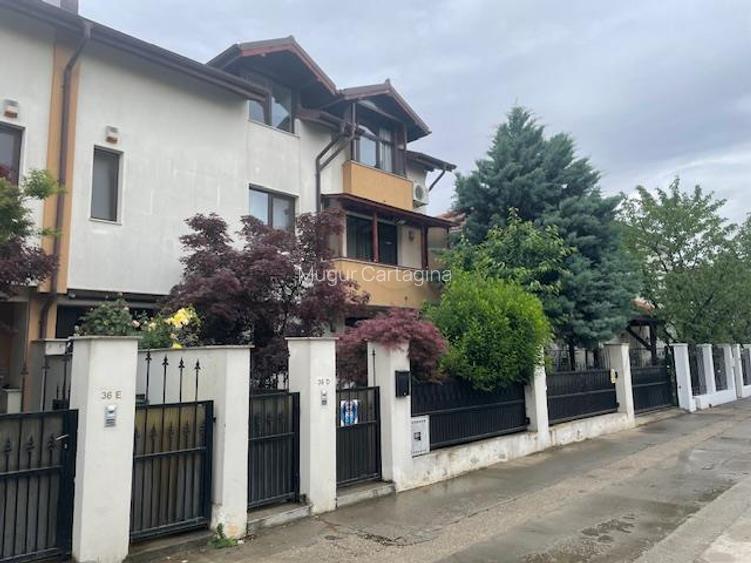 Vila duplex P+1+M Drumul Potcoavei