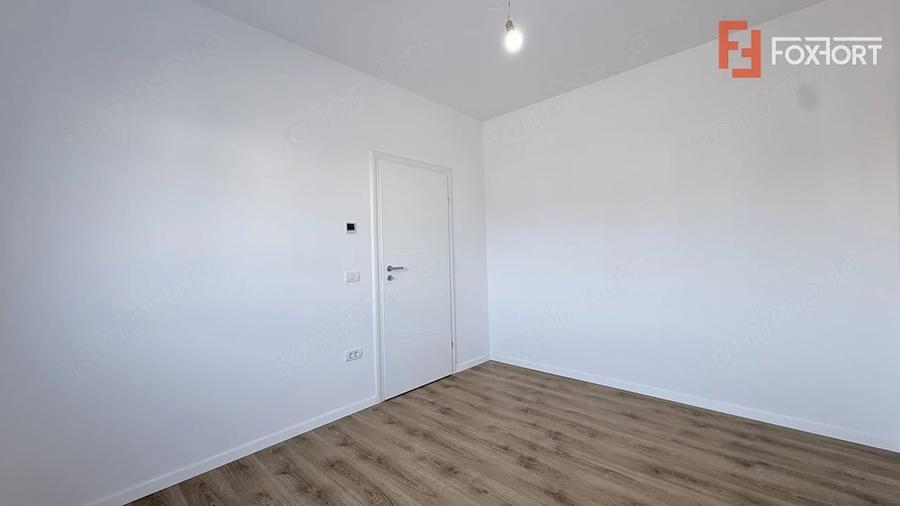 Duplex de vanzare, 5 camere despartit, cu toate utilitatile zona LIDL - Mosnita - 10