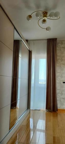 Apartament cu 3 camere decomandat în Tohanu Nou