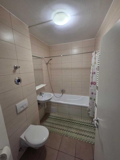 Apartament cu 2 camere decomandat în Avantgarden