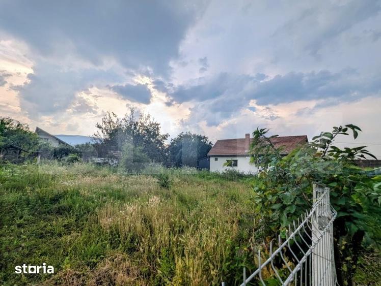 Teren de 439 mp, în Micești