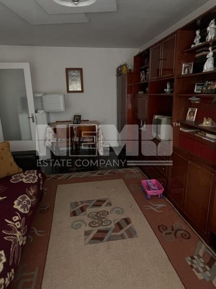 Apartament cu 3 camere, mobilat în Burdujeni