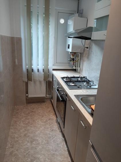Apartament cu 2 camere semidecomandat în Tomis Nord
