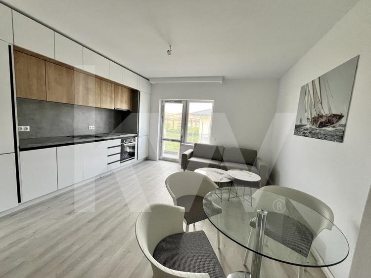 Apartament cu 3 camere semidecomandat în Șelimbăr