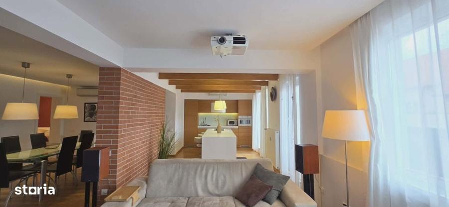 Apartament exclusivist 4 camere de vanzare, central, pietonal - 16
