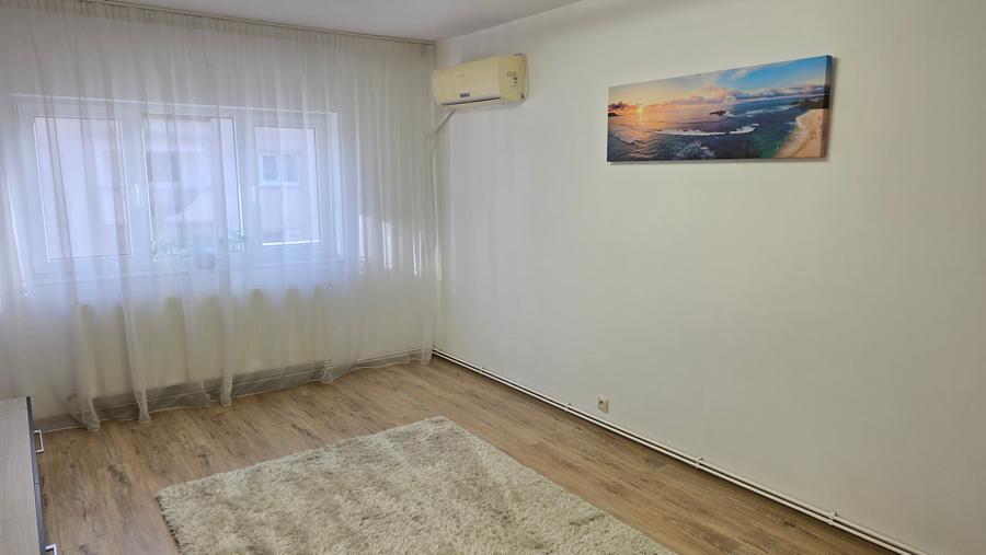 Apartament cu 2 camere decomandat în Zamfirescu