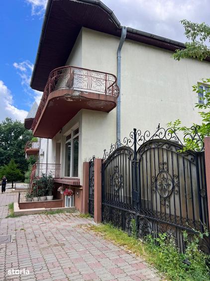 Spațiu comercial, de 1,339 mp, în Central