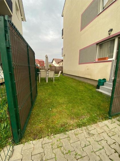 Apartament cu 3 camere decomandat în Șelimbăr