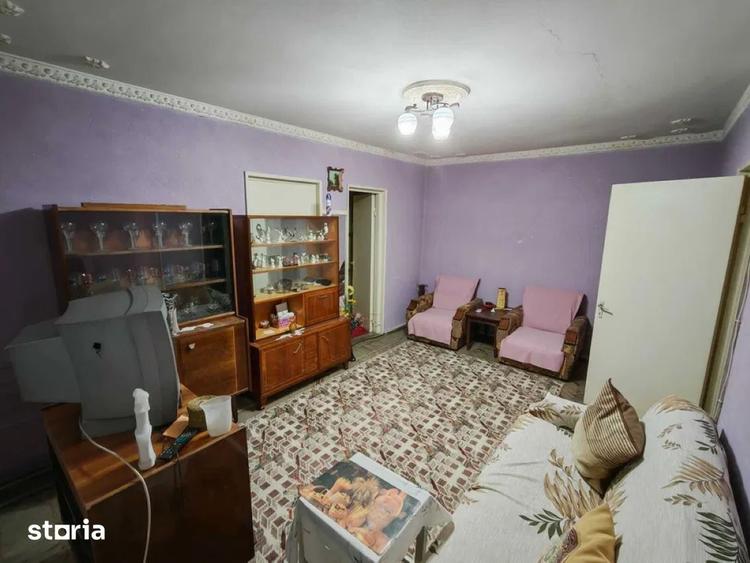 Apartament cu 3 camere semidecomandat în Țiglina 3