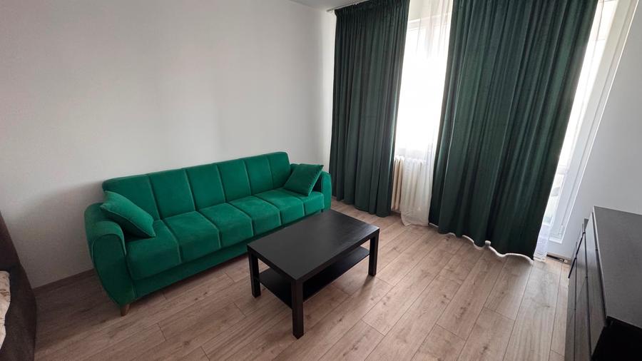 Apartament cu 2 camere decomandat în 1 Decembrie 1918