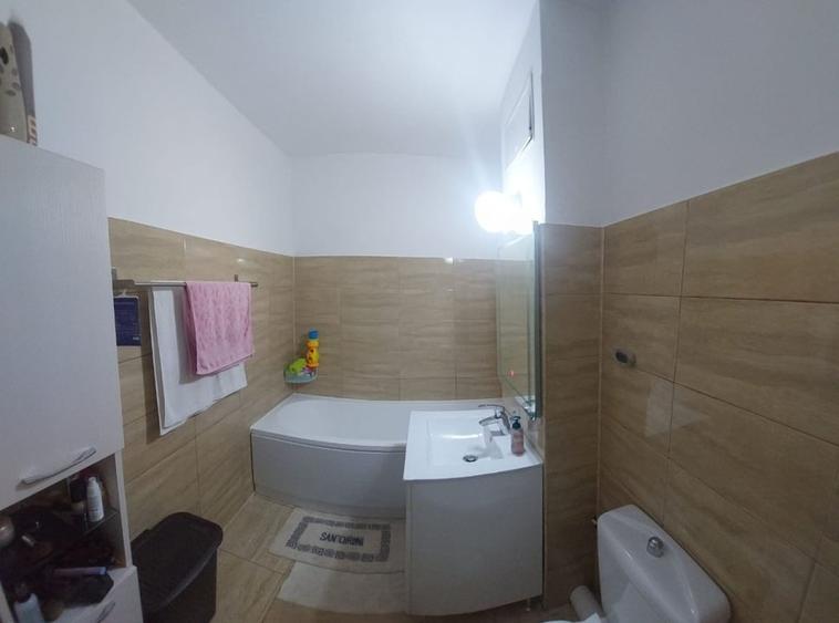 Apartament cu 2 camere decomandat, mobilat în Inel I