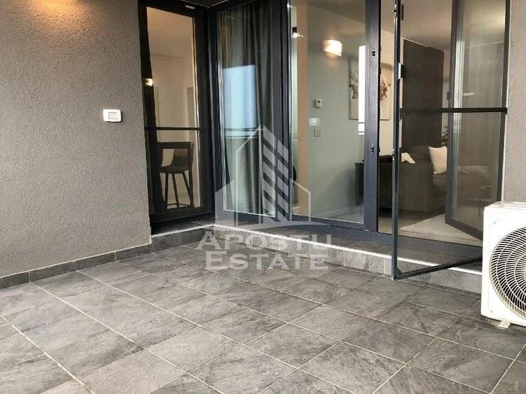 Apartament cu 2 camere decomandat în Lipovei