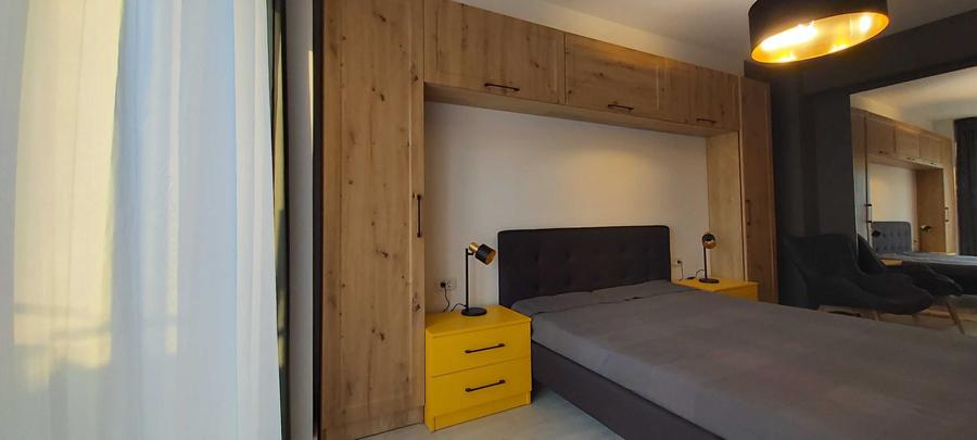 Apartament cu 3 camere decomandat în Popoveni