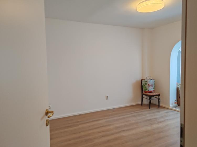 Apartament 2 camere liber la vanzare zona Grivitei - 1