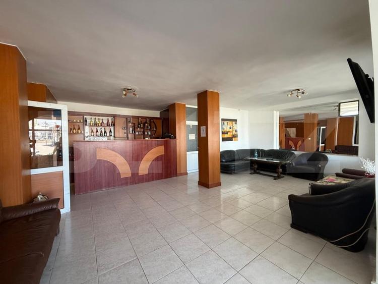 Spațiu comercial, de 618 mp, în Aeroport