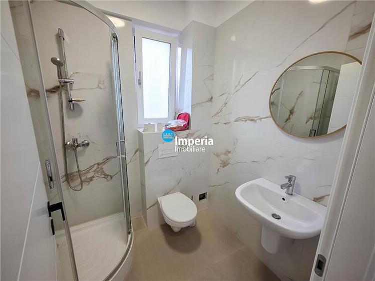 Apartament cu 2 camere decomandat în Aeroport