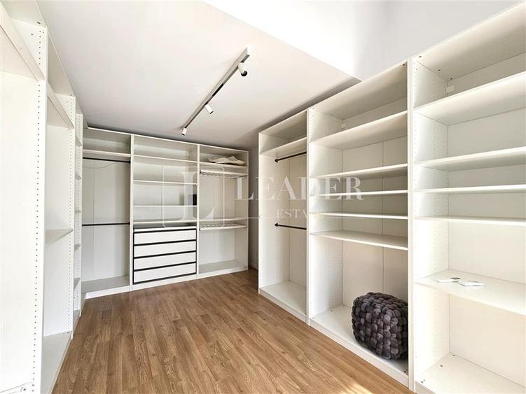 Duplex cu 5 camere cu Garaj în Pipera