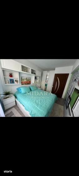 Apartament cu 3 camere decomandat în Colentina