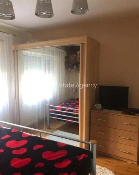 2 camere in zona Complexului Studentesc