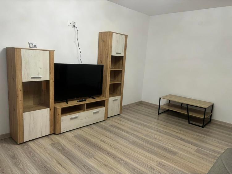 Apartament 2 camere Tomis 2 , etaj 2, centrala gaze, modern. - 3