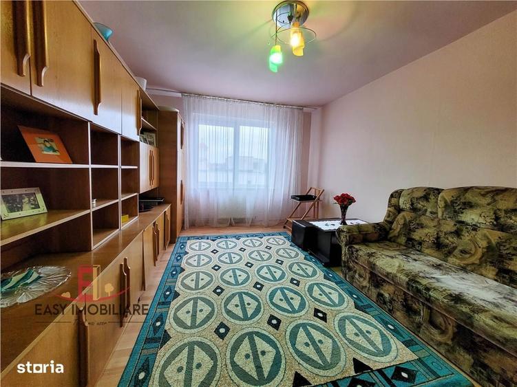 Apartament 3 camere , Tudor , Str.Sarguintei - 3